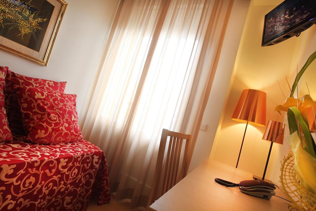 Hotel Mimosa Bellaria-Igea Marina Extérieur photo