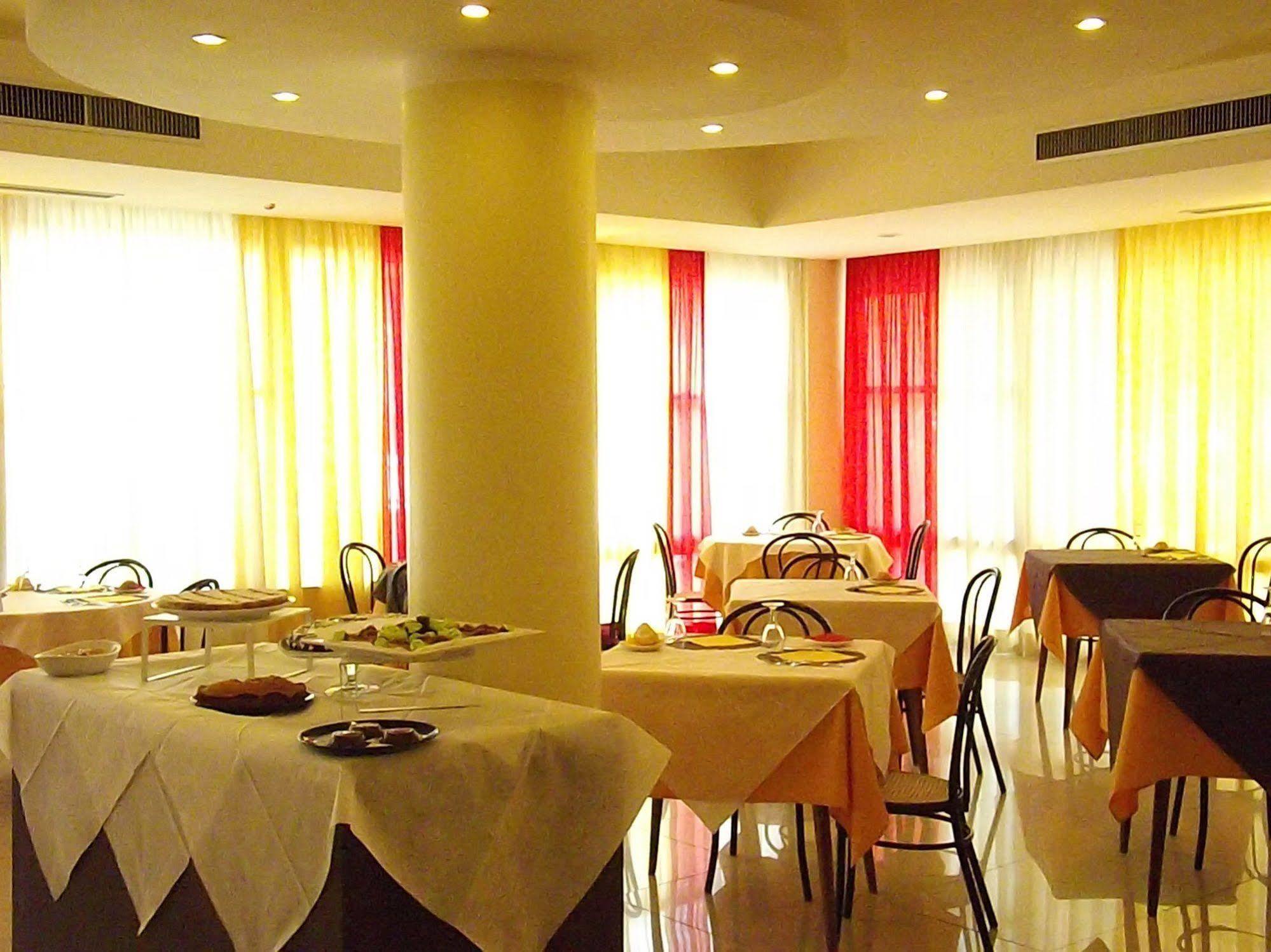 Hotel Mimosa Bellaria-Igea Marina Extérieur photo