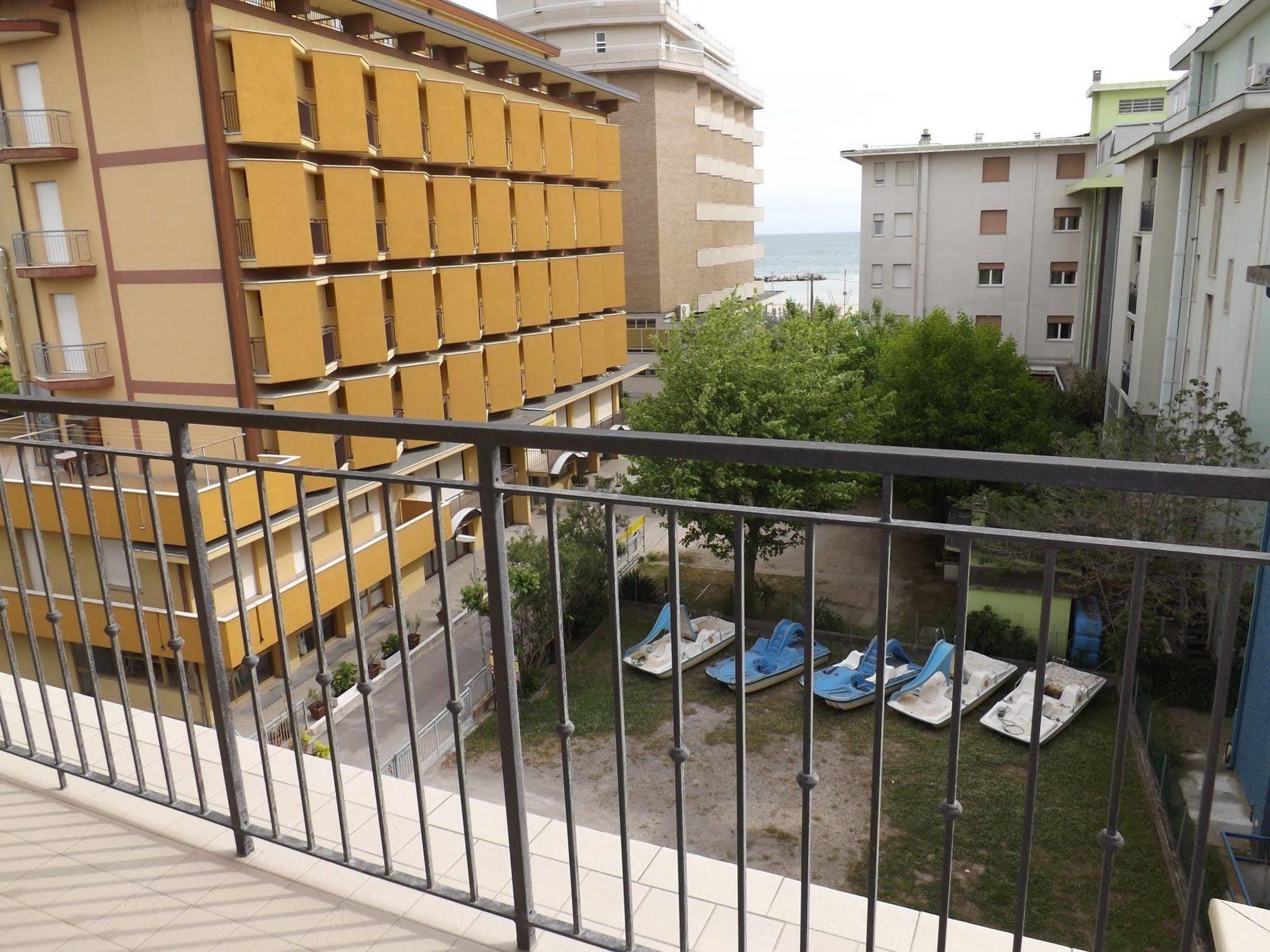 Hotel Mimosa Bellaria-Igea Marina Extérieur photo